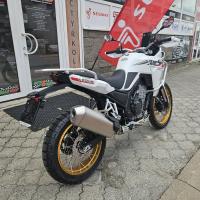 800X Pro, TCS, zrcadlení telefonu, nejlehčí ve své třídě