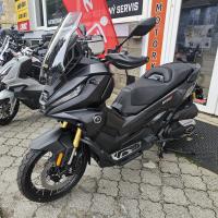 SR 450 X, DVOUVÁLEC, nastavitelné tlumiče, TCS, ABS, padací rám