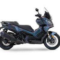 SR 450 X, DVOUVÁLEC, nastavitelné tlumiče, TCS, ABS, padací rám