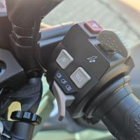 SR 450 X, DVOUVÁLEC, nastavitelné tlumiče, TCS, ABS, padací rám
