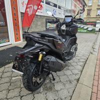 SR 450 X, DVOUVÁLEC, nastavitelné tlumiče, TCS, ABS, padací rám