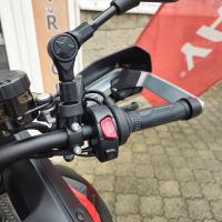 SRT 450 RX, výhřev rukojetí a sedla