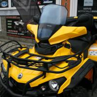 na čtyřkolku Can-Am Outlander 