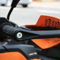 na čtyřkolku Can-Am Outlander, Renegade 