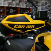 na čtyřkolku Can-Am Outlander, Renegade 