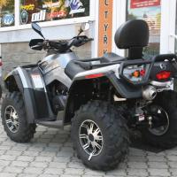 na čtyřkolku Can-Am Outlander, Renegade